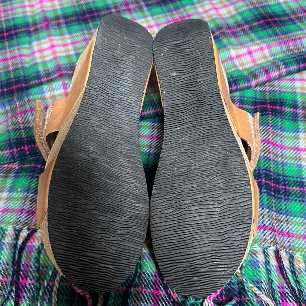 Eric Michael Wedges - image 4